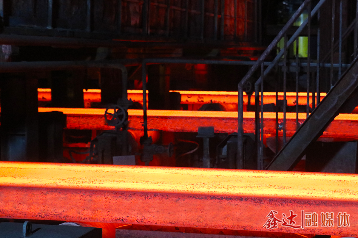 极致降本丨炼钢厂破题攻关，推进下游产品质量持续提升！