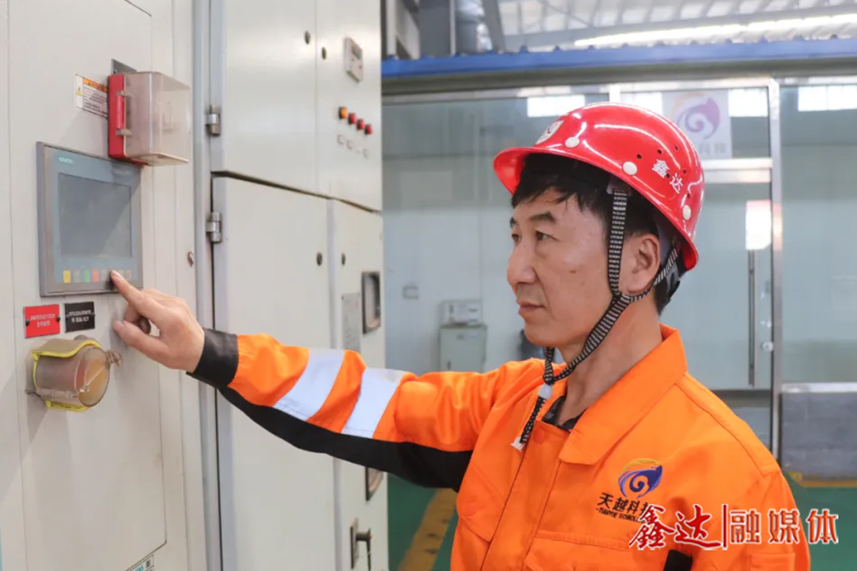 UG环球官网故事丨张玉：一身绝技，用“璞玉”形容正合适！