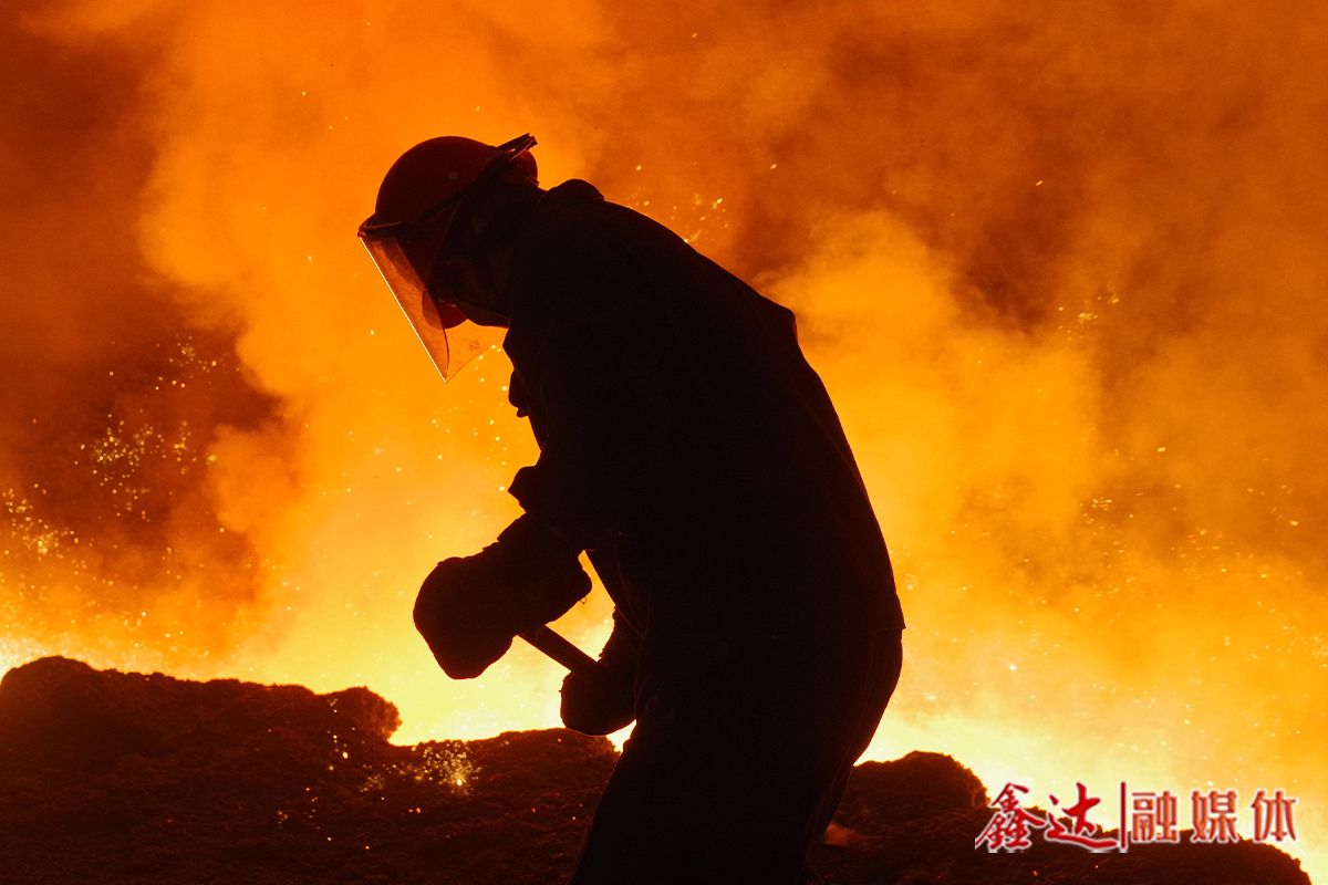 挂帅赛马丨超千万元！河北UG环球官网钢铁炼铁厂精益管控成本，创降本新篇！